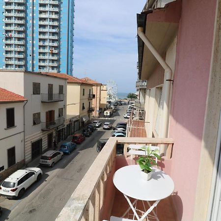B&B Interno12 Фолоника Екстериор снимка